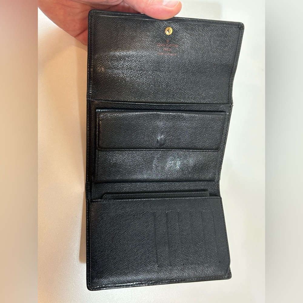 Louis Vuitton Porte Tresor International wallet in black Epi leather - Picture 7 of 16